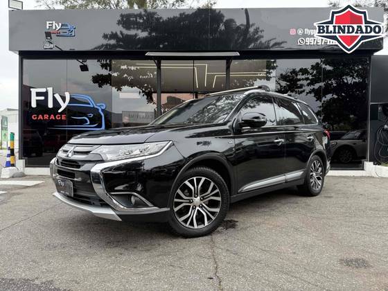 MITSUBISHI OUTLANDER 3.0 GT 4X4 V6 24V GASOLINA 4P AUTOMÁTICO